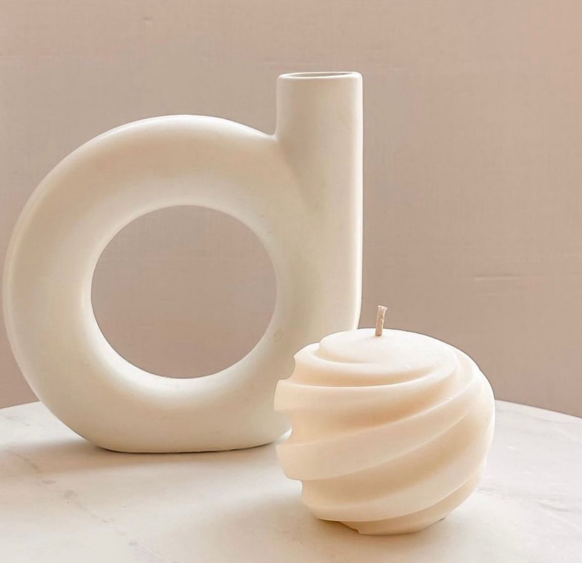 Big Swirl Decorative Candle