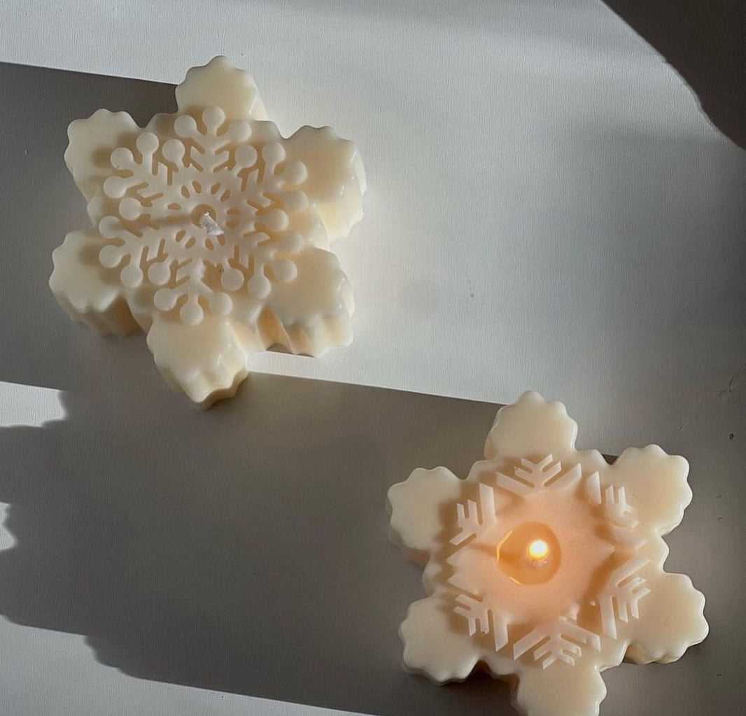 Snow Flake Pair Decorative Candle