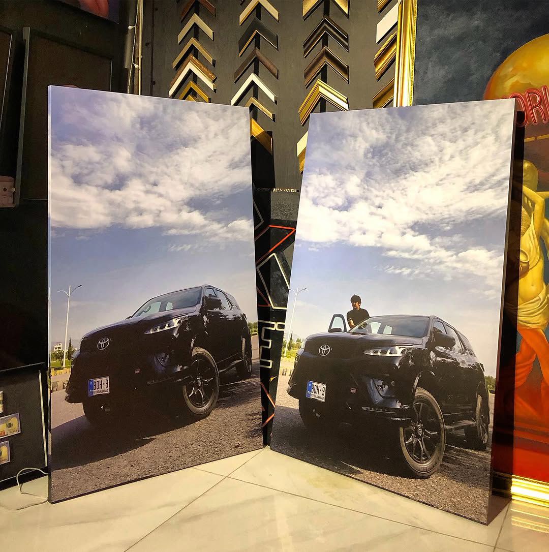 Custom Car Photo