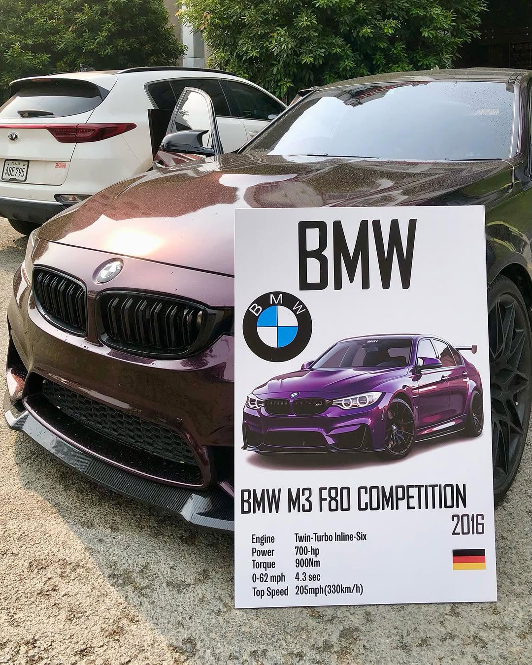 Custom Car Photo