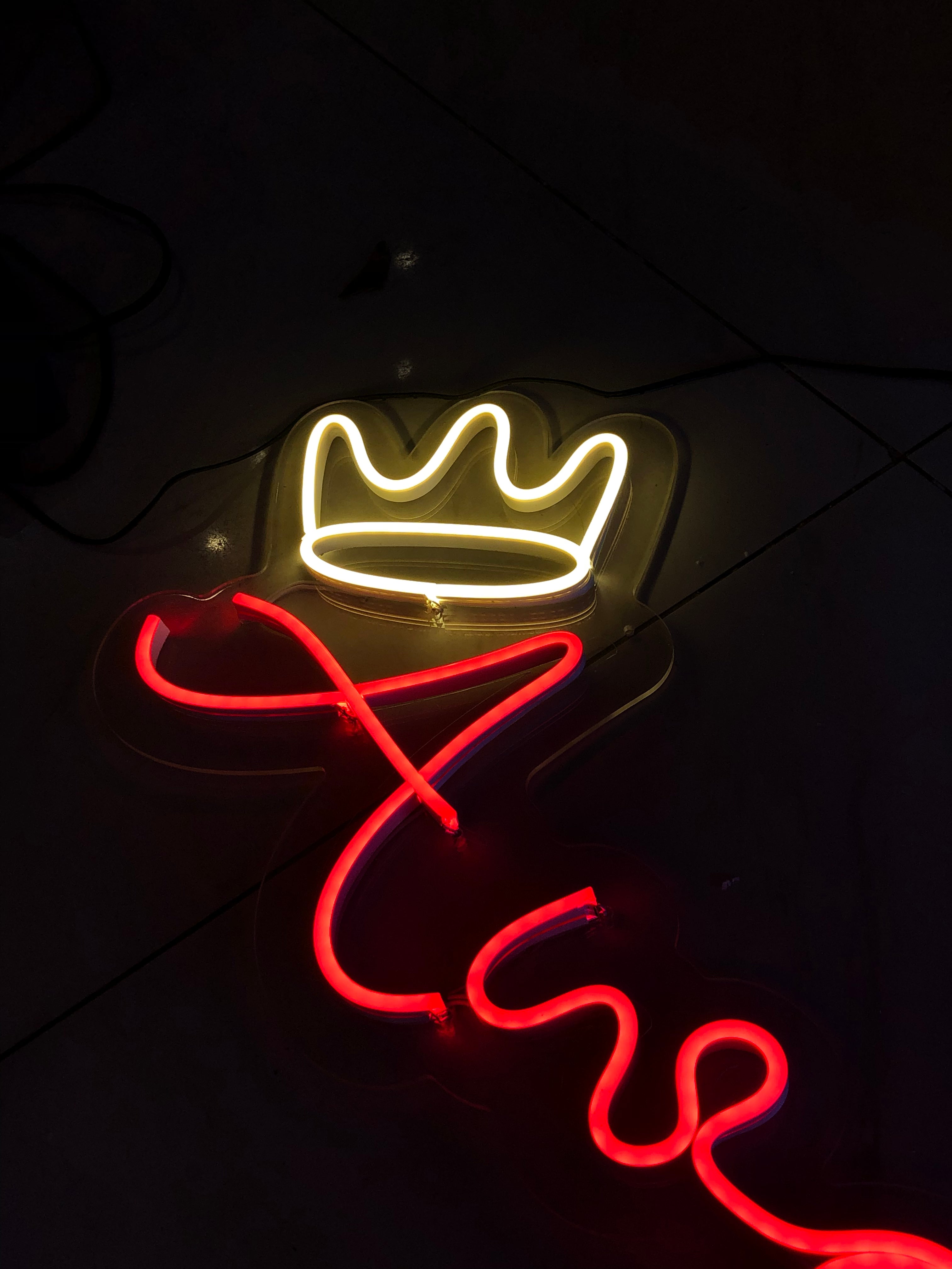 Custom Name Neon with crown or heart