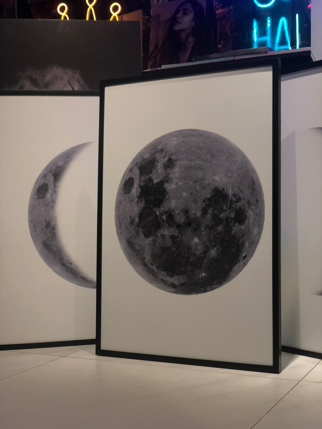 Aesthetic Moon With Premium Frame (1 Piece)