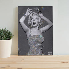 glittery marylin